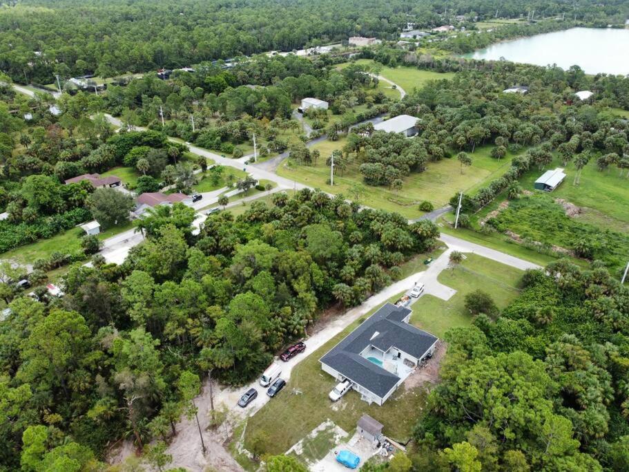Villa Tranquil Oasis Retreat In Golden Gate Estates à North North Naples Extérieur photo